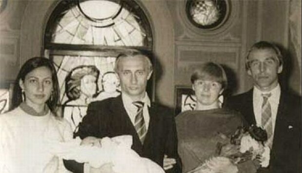 Zdjęcia Putina z własnymi córkami, których nigdy nie widziałeś