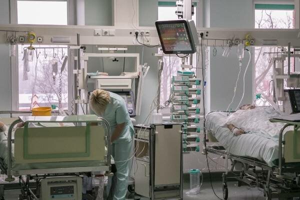 W jednym z polskich miast w szpitalu wprowadzono wyjątkowe procedury po odkryciu bakterii. Chorzy przebywają obecnie w izolatkach