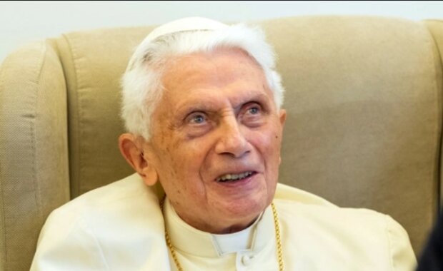 Papież Benedykt XVI/screen