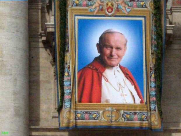 Tak wyglądał proces beatyfikowania świętego Jana Pawła II. Teraz znajduje się w wyjątkowym miejscu