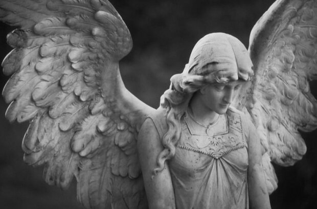Anioły nie zachowują się tak, jak sądzi większość osób wierzących. To wielka tajemnica zawarta w Biblii